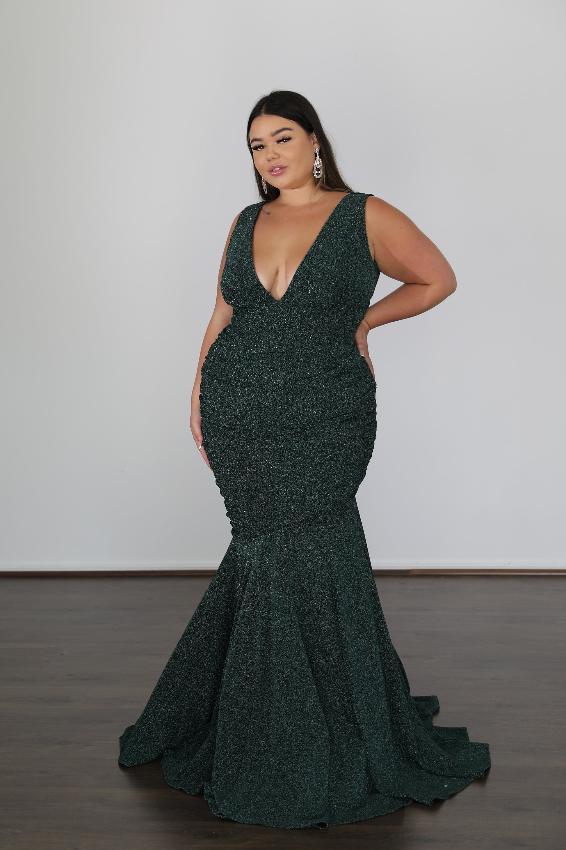 green u-neck mermaid style formal dress