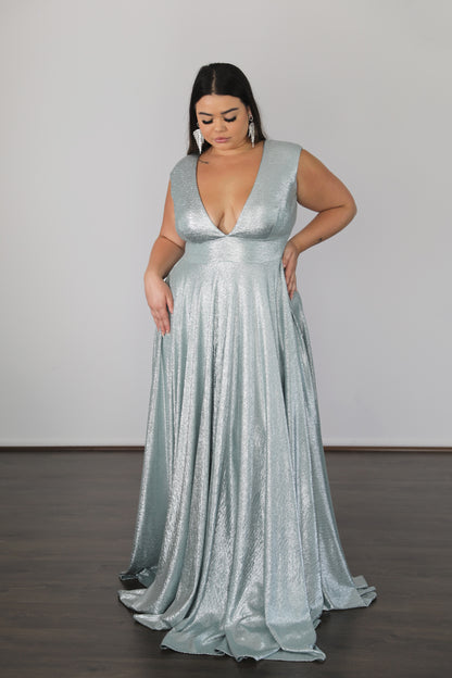 Seafoam v-neck formal dress with flowing skirt